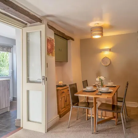 Semesterbostad Cosy Near Scenic Walks And Country Pub Penrith
