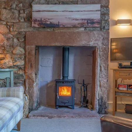 Cosy Near Scenic Walks And Country Pub Penrith